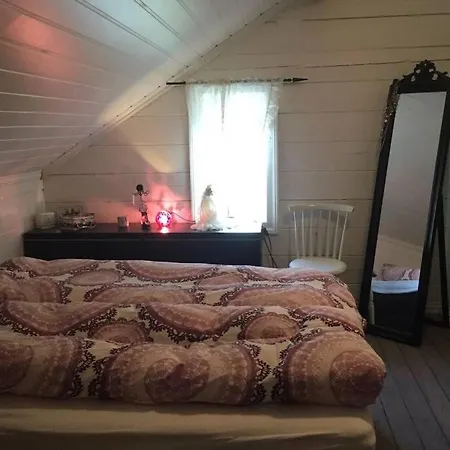Bakken, Feriebolig * Volda